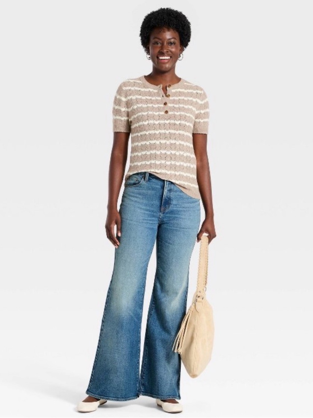 NWT Women’s Universal Thread High-Rise 70s Flare Jeans 2 LONG Med Wash